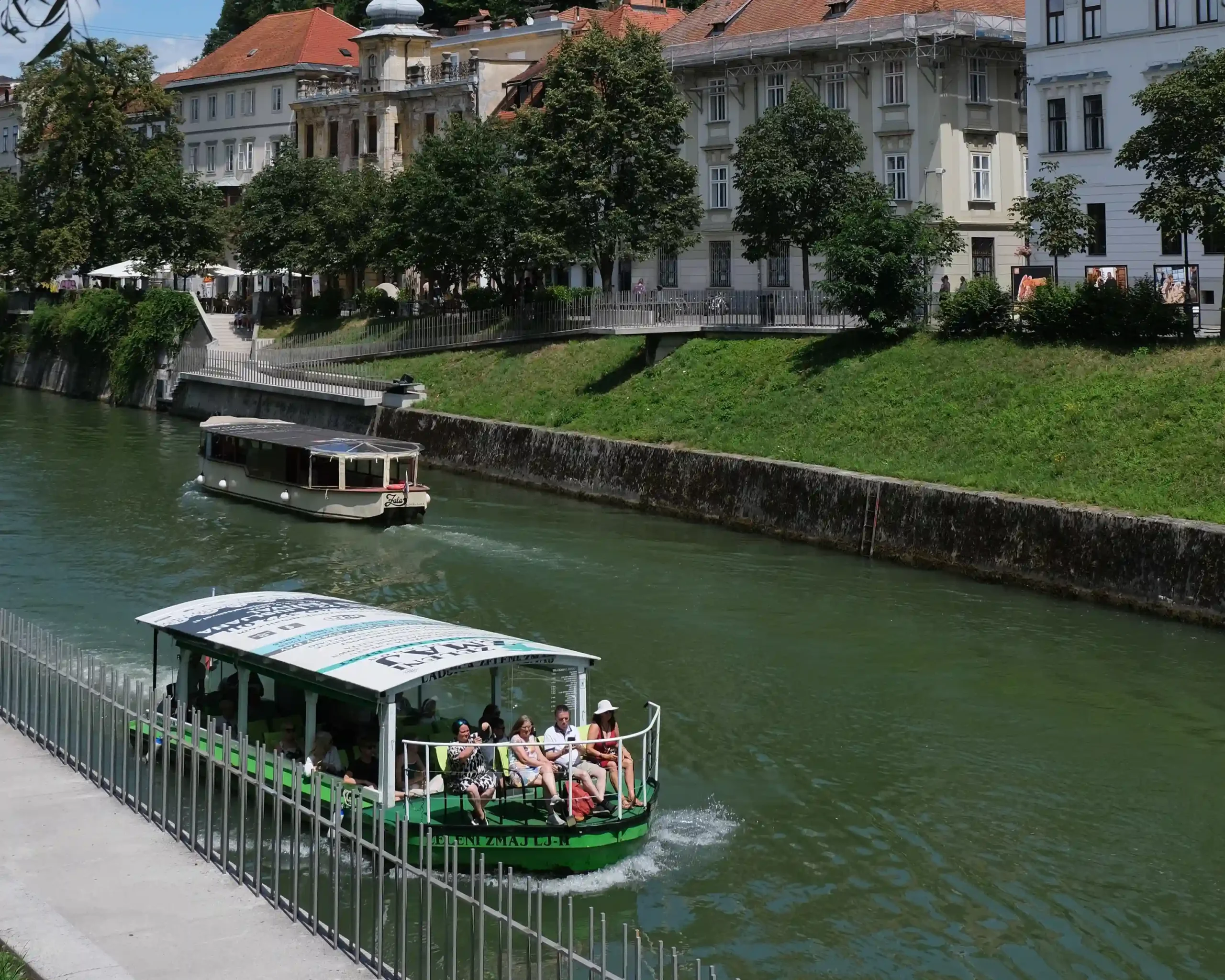 boat_ljubljanica_11zon
